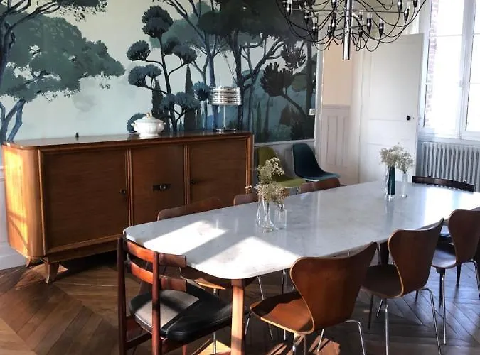 Domaine De Bed & Breakfast 3*