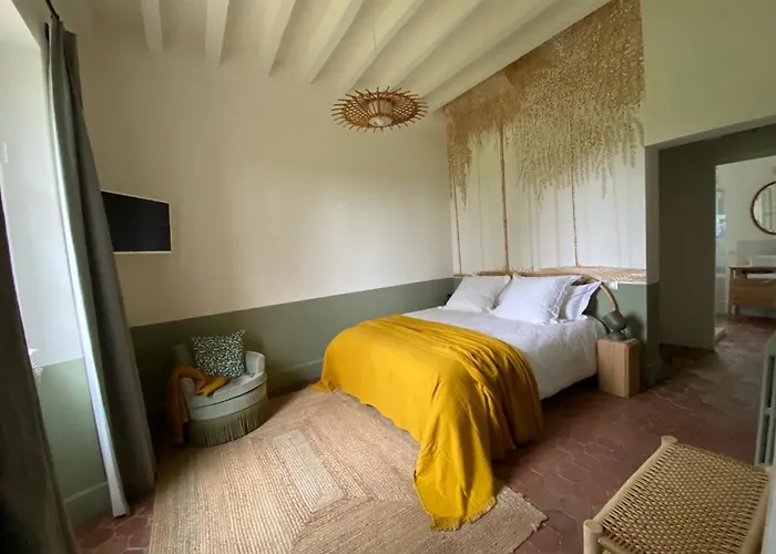 Bed & Breakfast Domaine De 3*